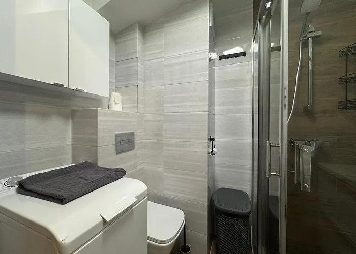 Redlowska Przystan - Plaza, Las, Miasto, Fiesta Gdynia